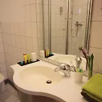 An Der Persiluhr Stadt-gut-hotel فندق Lünen