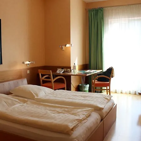 An Der Persiluhr Stadt-gut-hotel 3* Lünen