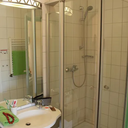 Hotel An Der Persiluhr Stadt-gut-hotel