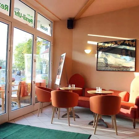Hotell An Der Persiluhr Stadt-gut-hotel 3*