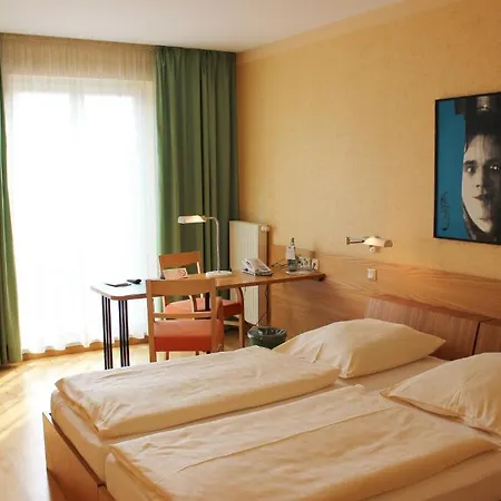 An Der Persiluhr Stadt-gut-hotel Otel