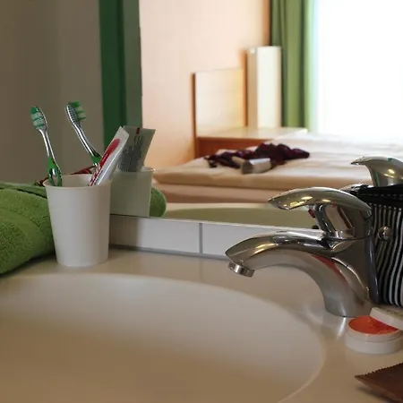 Hotell An Der Persiluhr Stadt-gut-hotel 3*
