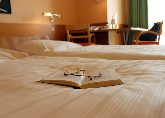 Hotel An Der Persiluhr Stadt-gut-hotel Lünen