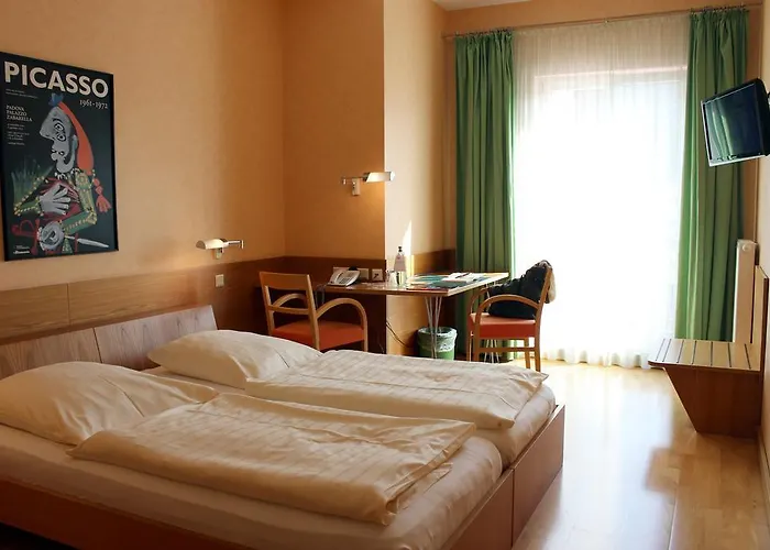 An Der Persiluhr Stadt-gut-hotel 3* Lünen