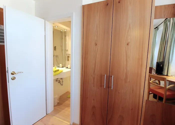 An Der Persiluhr Stadt-gut-hotel Lünen