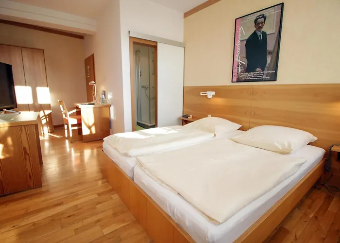 An Der Persiluhr Stadt-gut-hotel 3* Lünen