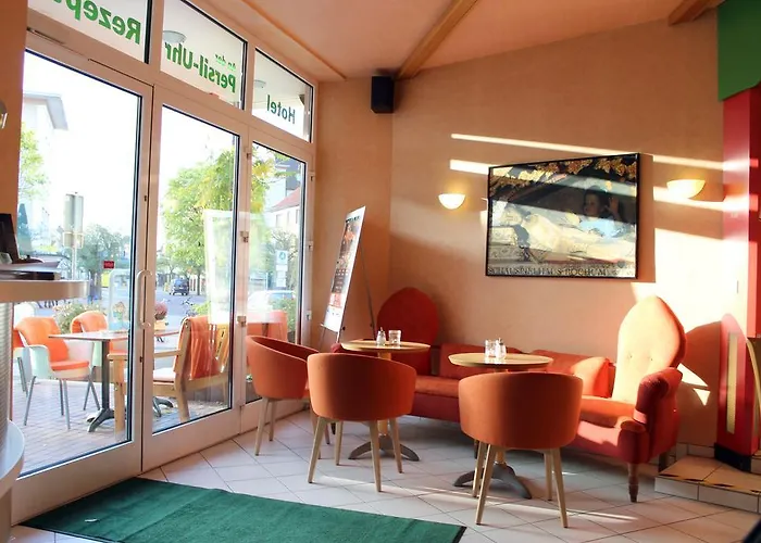 Hotel An Der Persiluhr Stadt-gut-hotel 3*