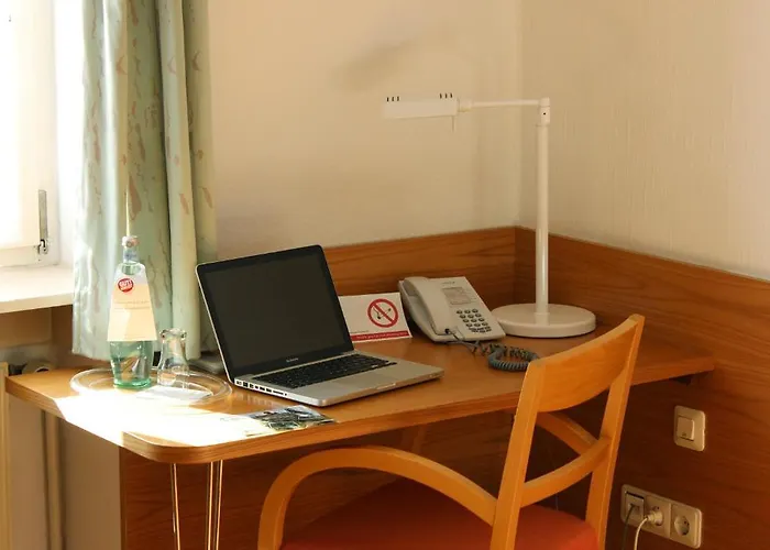 An Der Persiluhr Stadt-gut-hotel Hotel 3*