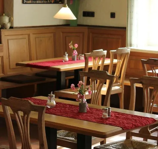 An Der Persiluhr Stadt-gut-hotel 3*