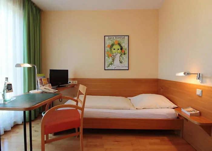 An Der Persiluhr Stadt-gut-hotel