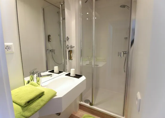 Hotel An Der Persiluhr Stadt-gut-hotel