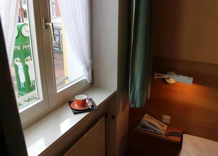 Hotel An Der Persiluhr Stadt-gut-hotel